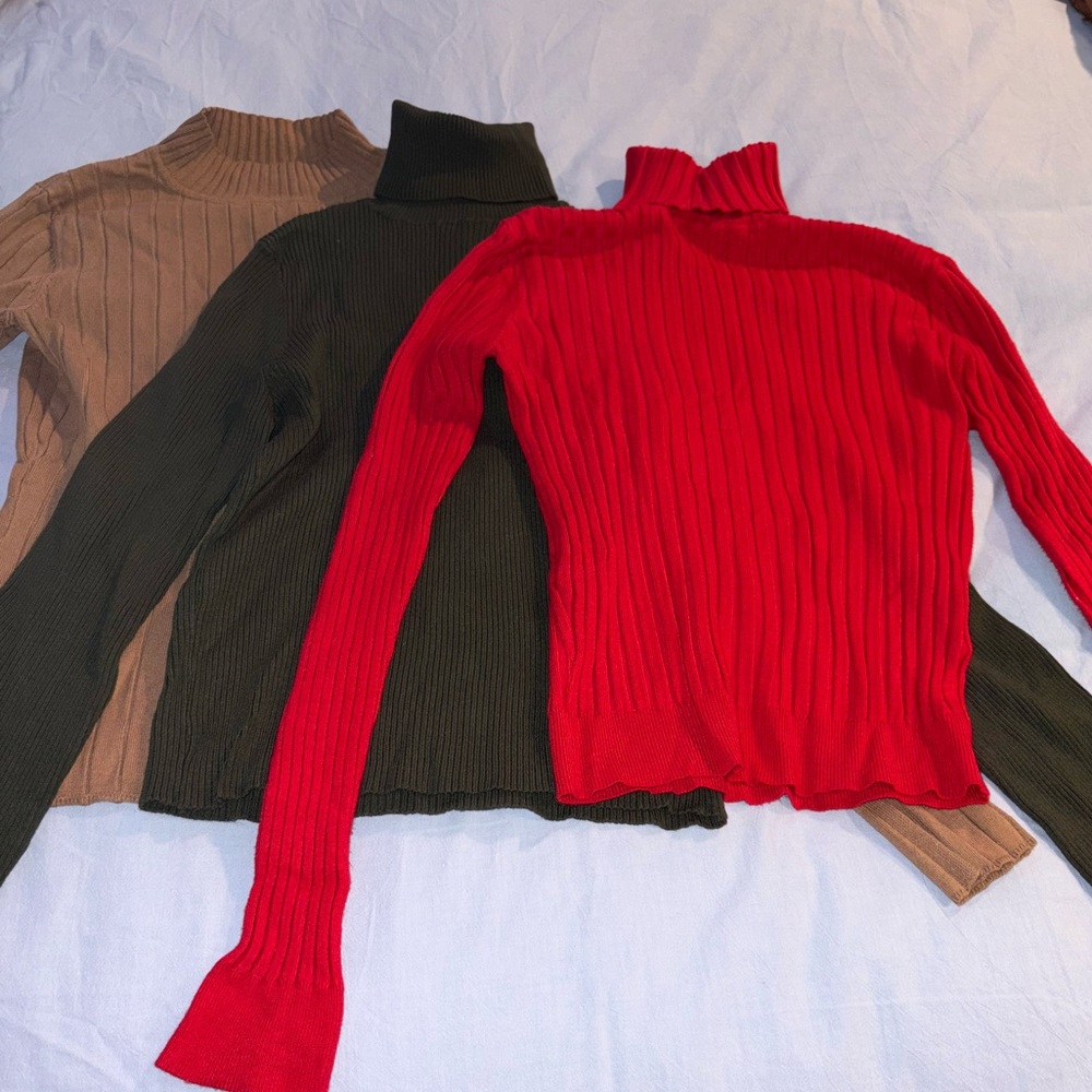 Stylish Women's Ribbed Sweater - Red, Kaki, Brown
